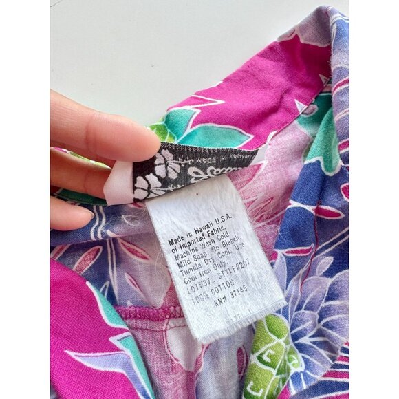 Vintage 90s HILO HATTIE Hawaiian Floral 100% Cotton Cap Sleeve Shirt Top, Size L - Picture 9 of 10